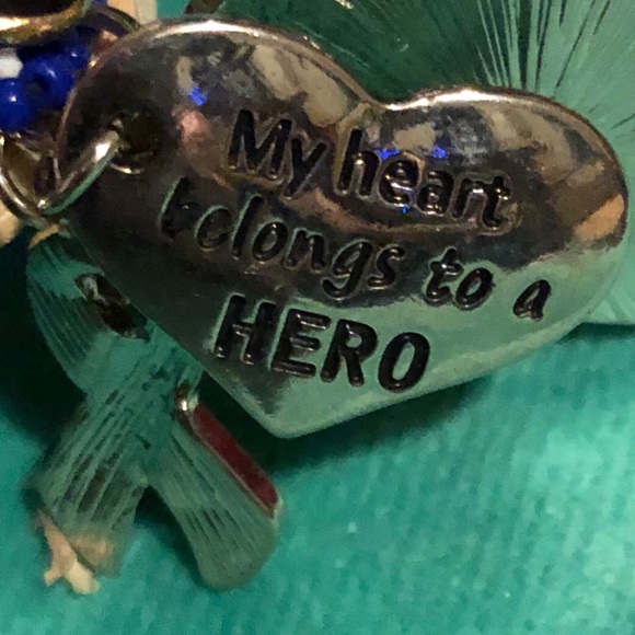 LOVE HONOR AND COMMITMENT - Picture 5 of 8